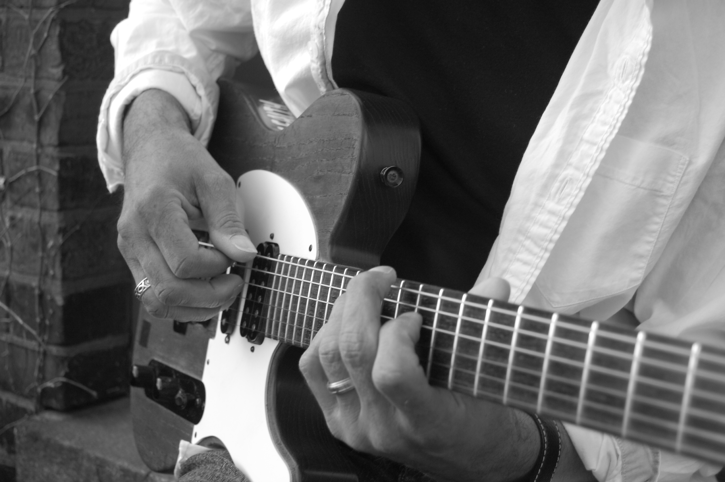 Peter Trias's Guitar Closeup